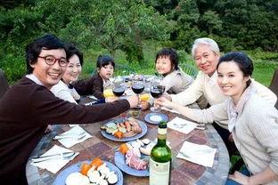 语言吃瓜大会,一场舌尖上的文化盛宴